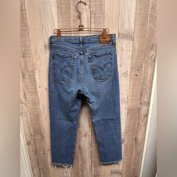 Levi's Light Blue Cropped Jeans - Picture 6 of 14